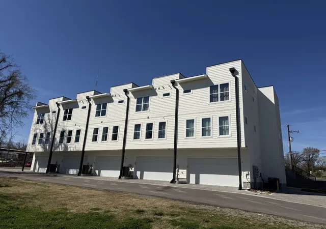 1st image of 5621 Lenox Ave #5, Nashville, TN 37209 | MLS# 3159565
