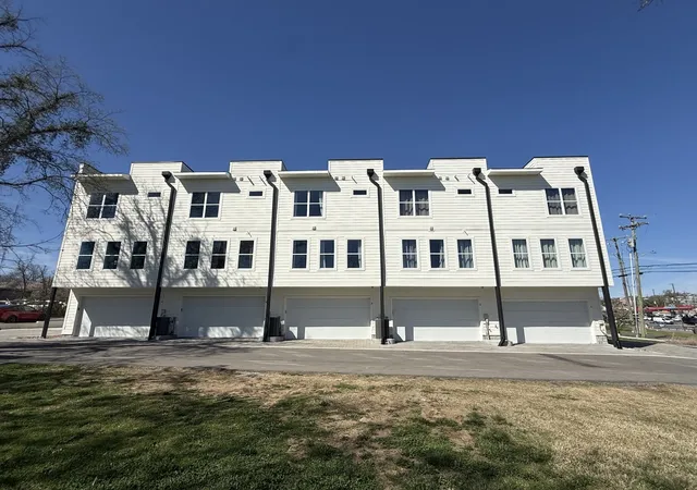 25th image of 5621 Lenox Ave #5, Nashville, TN 37209 | MLS# 3159565