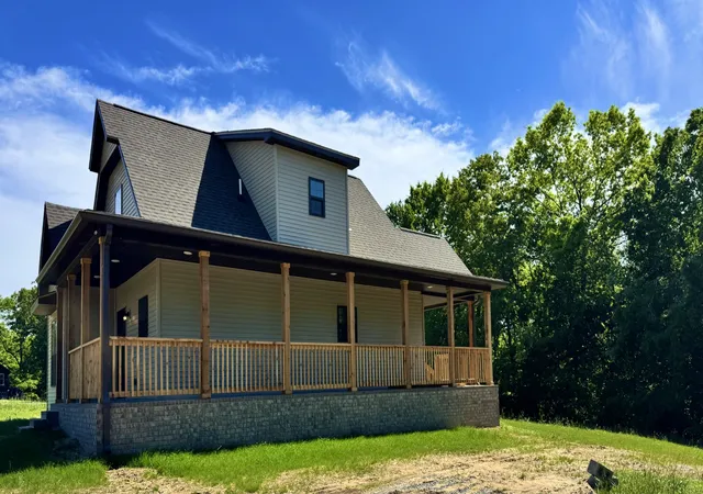 Photo 3 of Single family home for sale at 224 Redbird Ln, Lafayette, TN 37083 | MLS# 3186829 | Listing updated on 2026-05-03