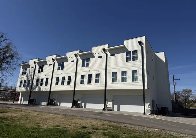 1st image of 5621 Lenox Ave #1, Nashville, TN 37209 | MLS# 3159554