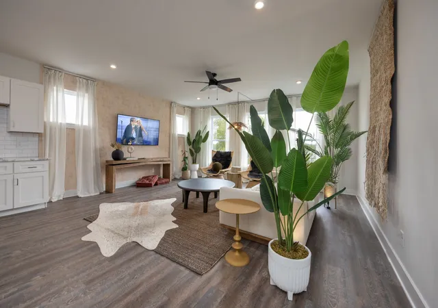 3rd image of 5621 Lenox Ave #1, Nashville, TN 37209 | MLS# 3159554