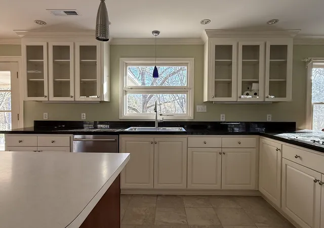 Photo 3 of Single family home for sale at 111 Bobby Dr, Franklin, TN 37069 | MLS# 3159188 | Listing updated on 2026-07-01