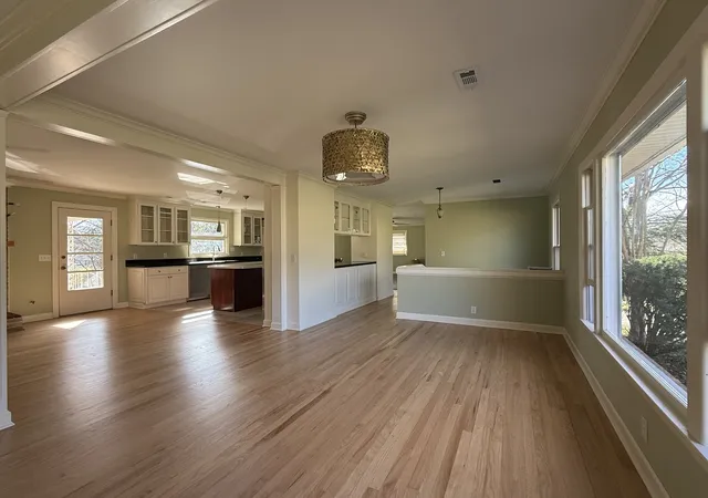 Photo 4 of Single family home for sale at 111 Bobby Dr, Franklin, TN 37069 | MLS# 3159188 | Listing updated on 2026-07-01