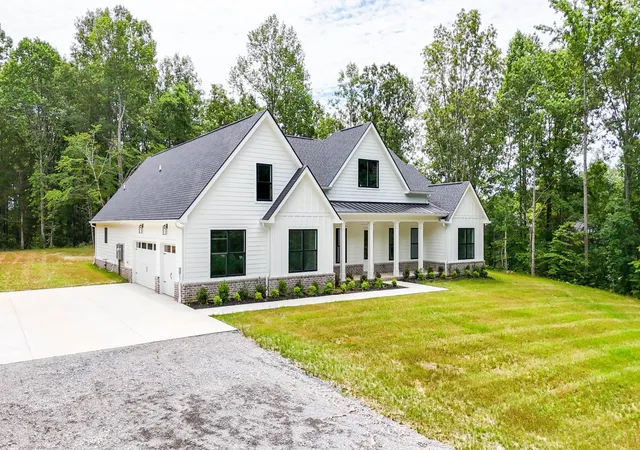 Homes for sale in Primm Springs, TN | 7765 Barnhill Road, Primm Springs, TN 38476 | MLS# 3158961