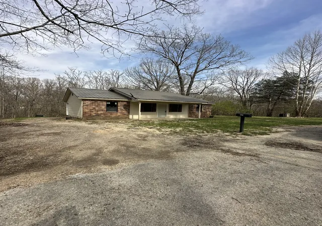 Homes for sale in Bolivar, TN | 165 Cedar Grove Ln, Bolivar, TN 38008 | MLS# 3224597