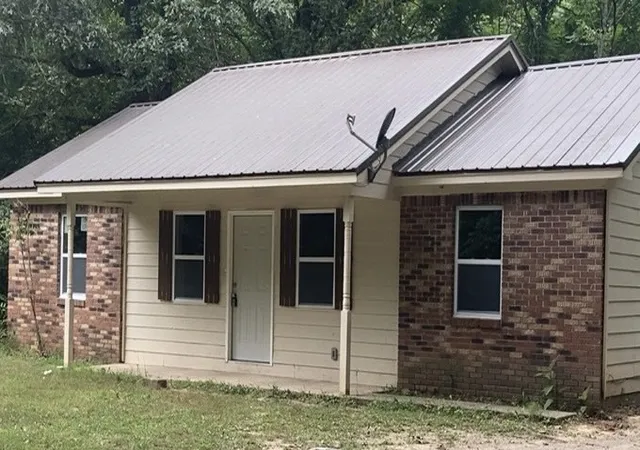 1st image of 165 Cedar Grove Ln, Bolivar, TN 38008 | MLS# 3224597