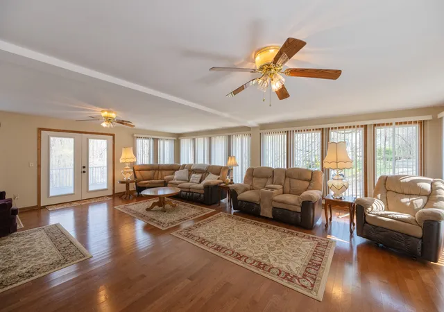 Homes for sale in Linden, TN | 48 Old Pump Station Rd, Linden, TN 37096 | MLS# 3158979