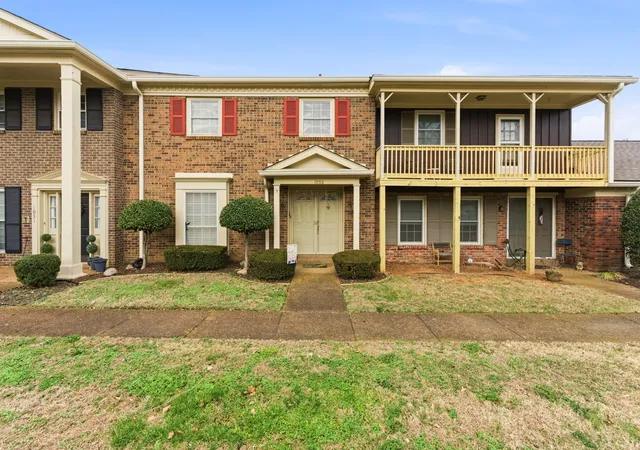Homes for sale in Nashville, TN | 1032 Todd Preis Dr, Nashville, TN 37221 | MLS# 3166156