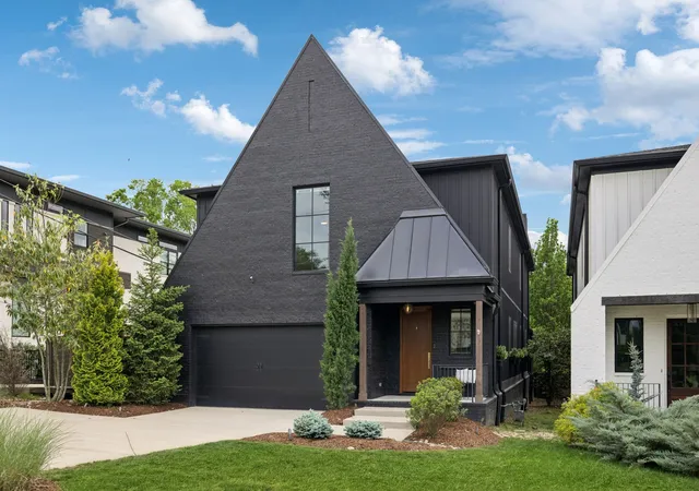 1st image of 1809 Castleman Dr, Nashville, TN 37215 | MLS# 3170471