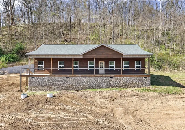 Homes for sale in Silver Point, TN | 190 Park Dr, Silver Point, TN 38582 | MLS# 3159098