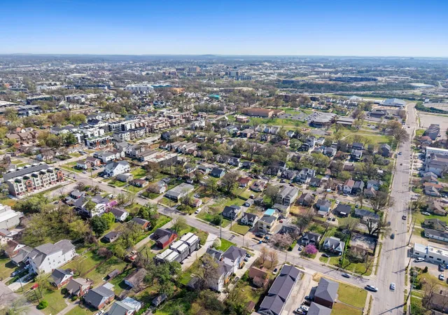 4th image of 1726 Martin St, Nashville, TN 37203 | MLS# 3159490