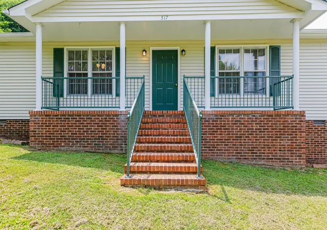 4th image of 517 Woods Dr, Columbia, TN 38401 | MLS# 3164877