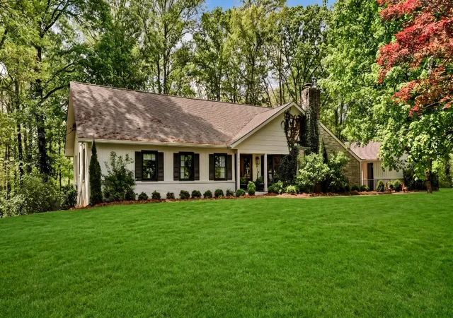 3rd image of 1667 Simpson Dr, Clarksville, TN 37043 | MLS# 3178377