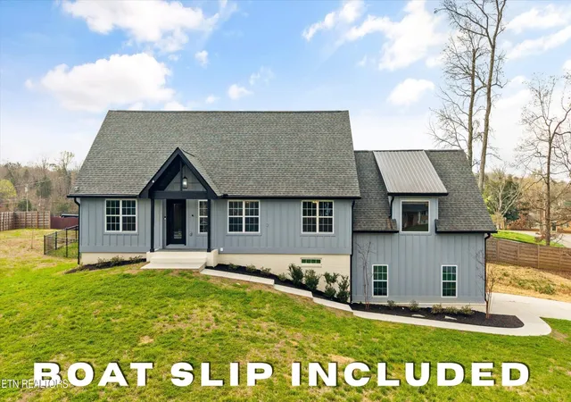 Photo 1 of Sale Pending at 1000 Perch Dr, Knoxville, TN 37922 | MLS# 3159293 | Listing updated on 2026-08-23