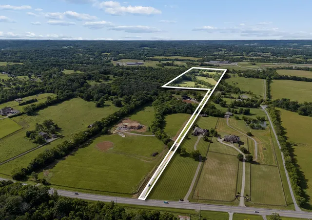 2nd image of 389 Atlas Pvt Ln, Hendersonville, TN 37075 | MLS# 3167539