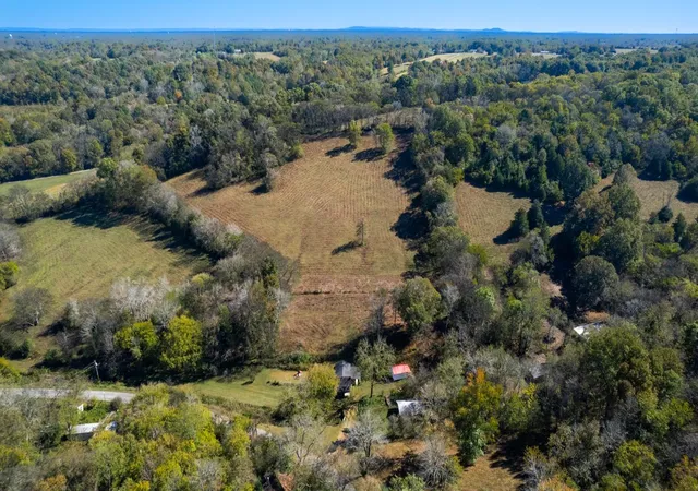 Photo 4 of Single family home for sale at 1121 Rolin Holw Rd, Ardmore, TN 38449 | MLS# 3159440 | Listing updated on 2026-09-23