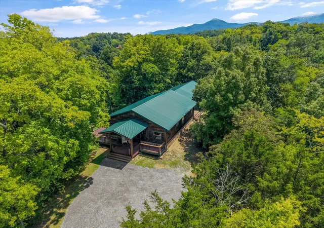 1st image of 2649 Wildwood Rd, Dandridge, TN 37725 | MLS# 3163634