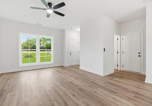 3rd image of 308 Spring St, La Vergne, TN 37086 | MLS# 3163827