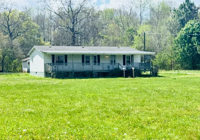 Homes for sale in Decherd, TN | 10028 Old Alto Hwy, Decherd, TN 37324 | MLS# 3159525