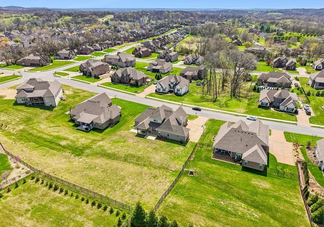 Homes for sale in Hendersonville, TN | 1094 Dorset Dr, Hendersonville, TN 37075 | MLS# 3159810