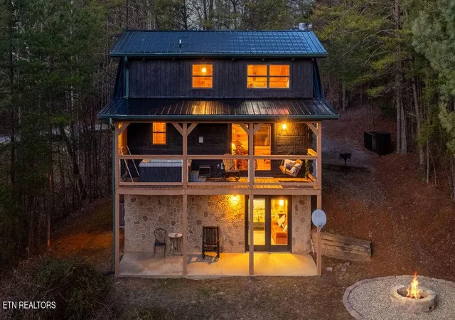 Photo 2 of Single family home for sale at 4210 Mountain Rest Way, Sevierville, TN 37876 | MLS# 3159579 | Listing updated on 2026-10-06