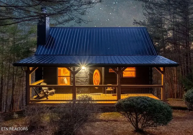 Photo 3 of Single family home for sale at 4210 Mountain Rest Way, Sevierville, TN 37876 | MLS# 3159579 | Listing updated on 2026-10-06