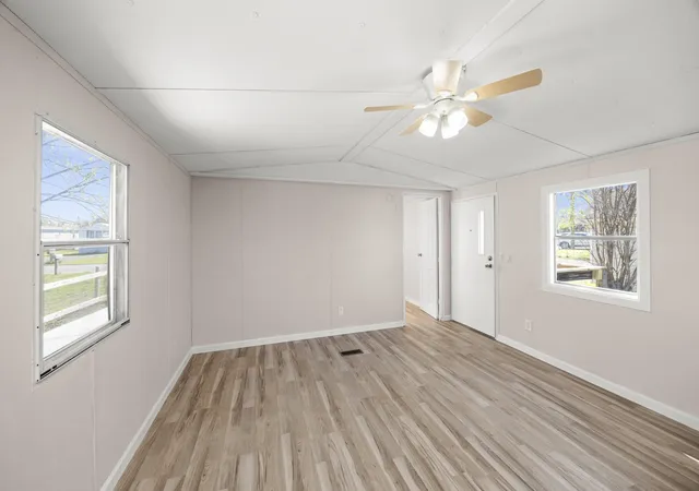 3rd image of 223 Hurricane Cir, La Vergne, TN 37086 | MLS# 3159902