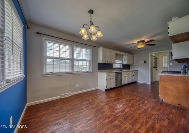 4th image of 7629 Berkshire Blvd, Powell, TN 37849 | MLS# 3208526