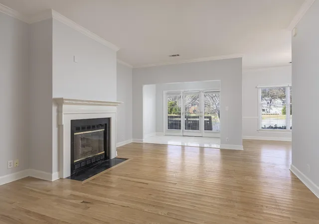 Photo 2 of Condo for sale at 1006 Southbridge Ln, Chattanooga, TN 37405 | MLS# 3159848 | Listing updated on 2026-06-29