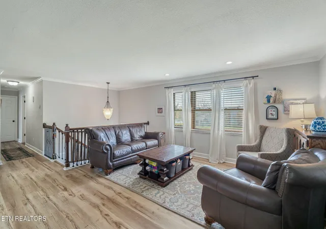 4th image of 7301 Dunsten Dr, Knoxville, TN 37931 | MLS# 3205667