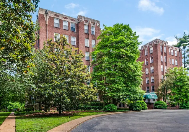 Photo 3 of Sale Pending at 4225 Harding Pike #603, Nashville, TN 37205 | MLS# 3160175 | Listing updated on 2026-09-13