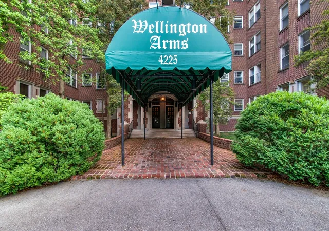 Photo 4 of Sale Pending at 4225 Harding Pike #603, Nashville, TN 37205 | MLS# 3160175 | Listing updated on 2026-09-13