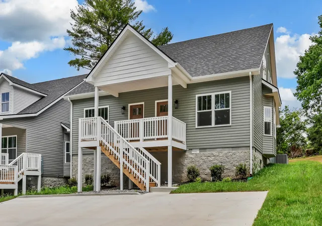 Photo 3 of Single family home for sale at 60 East Frk Dr #AB, Clarksville, TN 37042 | MLS# 3160146 | Listing updated on 2026-09-03