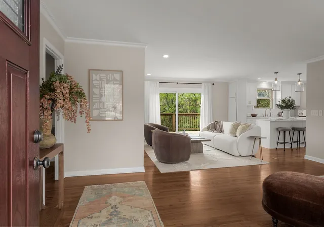 2nd image of 1217 Davidson Rd, Nashville, TN 37205 | MLS# 3168845