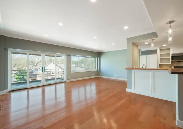 Photo 1 of Condo for sale at 4200 W End Ave #402, Nashville, TN 37205 | MLS# 3160174 | Listing updated on 2026-09-18