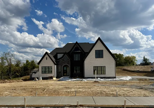 Photo 1 of Sale Pending at 1966 Napa Dr, Brentwood, TN 37027 | MLS# 3160196 | Listing updated on 2026-10-02