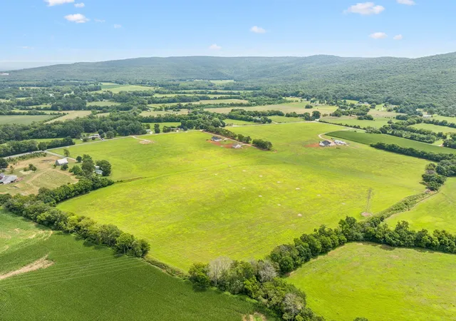 Homes for sale in Decherd, TN | 0 Blue Spring Road, Decherd, TN 37324 | MLS# 3220966