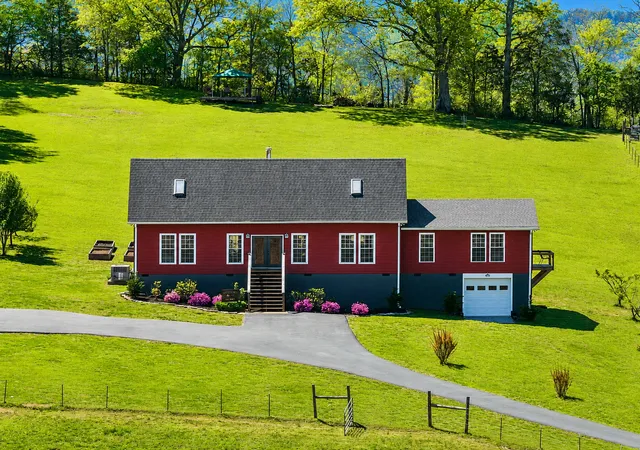 Photo 3 of House for sale at 4341 Marlowe Rd, Williamsport, TN 38487 | MLS# 3175641 | Listing updated on 2026-08-28