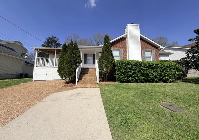 Homes for sale in Antioch, TN | 4445 Winton Dr, Antioch, TN 37013 | MLS# 3164193
