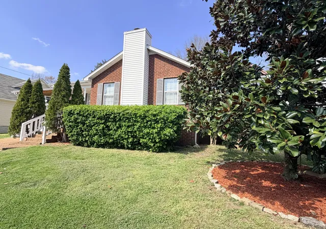 Homes for sale in Antioch, TN | 4445 Winton Dr, Antioch, TN 37013 | MLS# 3164193