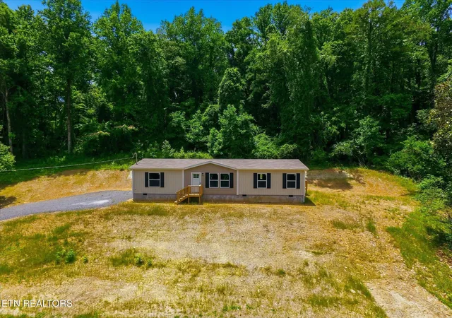 Homes for sale in Rockwood, TN | 1009 S Gateway Ave, Rockwood, TN 37854 | MLS# 3207933