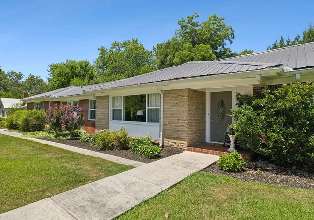 3rd image of 120 Dogwood Ln, Winchester, TN 37398 | MLS# 3163689