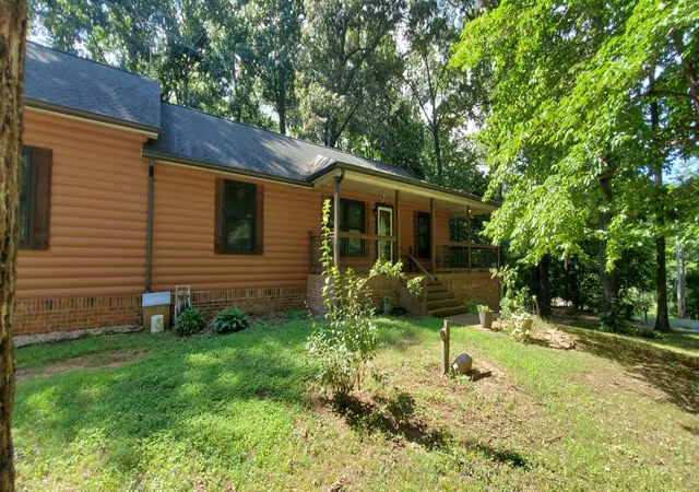 Photo 3 of Single family home for sale at 1109 Ellis Ct, Chapmansboro, TN 37035 | MLS# 3164264 | Listing updated on 2026-10-01