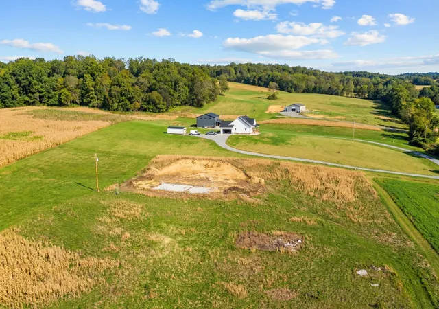 Homes for sale in Shelbyville, TN | 0 Thompson Creek Rd, Shelbyville, TN 37160 | MLS# 3163956