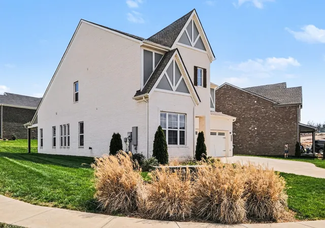 2nd image of 1715 Merkel Rd, Columbia, TN 38401 | MLS# 3163763