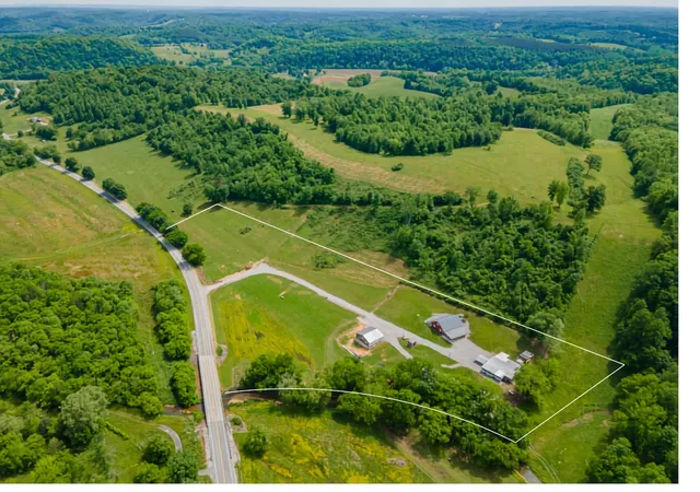 Photo 1 of Single family home for sale at 14035 Campbellsville Rd, Lynnville, TN 38472 | MLS# 3163903 | Listing updated on 2026-05-13