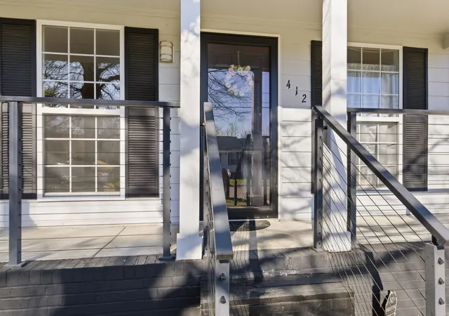 Homes for sale in Ashland City, TN | 412 Eisenhower Dr, Ashland City, TN 37015 | MLS# 3164647