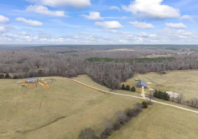 Homes for sale in Holladay, TN | 3877 Rockport Mcillwain Rd, Holladay, TN 38341 | MLS# 3163961