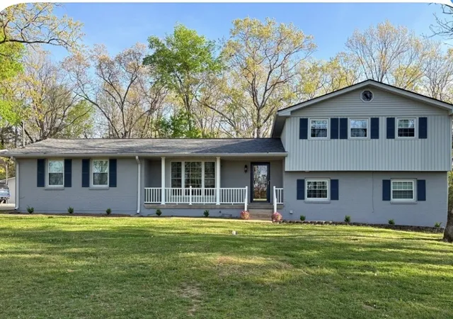 2nd image of 141 Bluegrass Pkwy, Lebanon, TN 37090 | MLS# 3168331