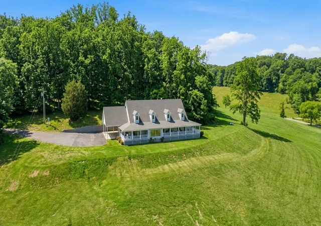 Homes for sale in Hampshire, TN | 391 Keg Springs Rd, Hampshire, TN 38461 | MLS# 3165409